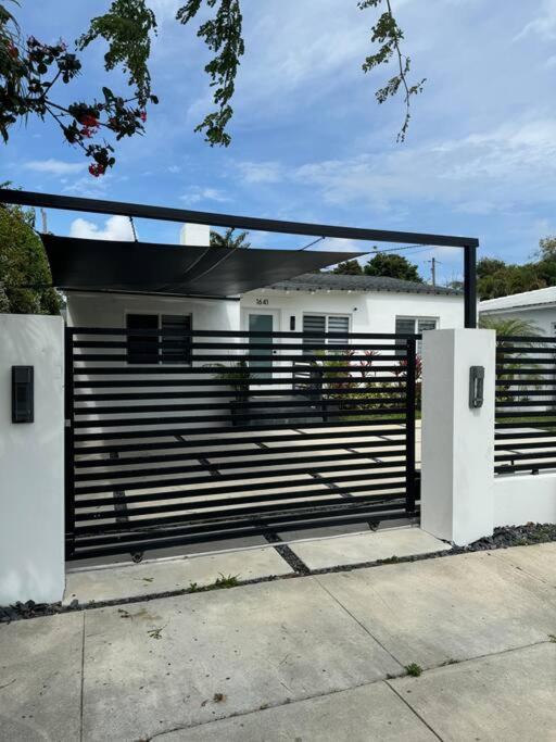 Casa Bella Gated With Pool & Bbq 1641 Miami