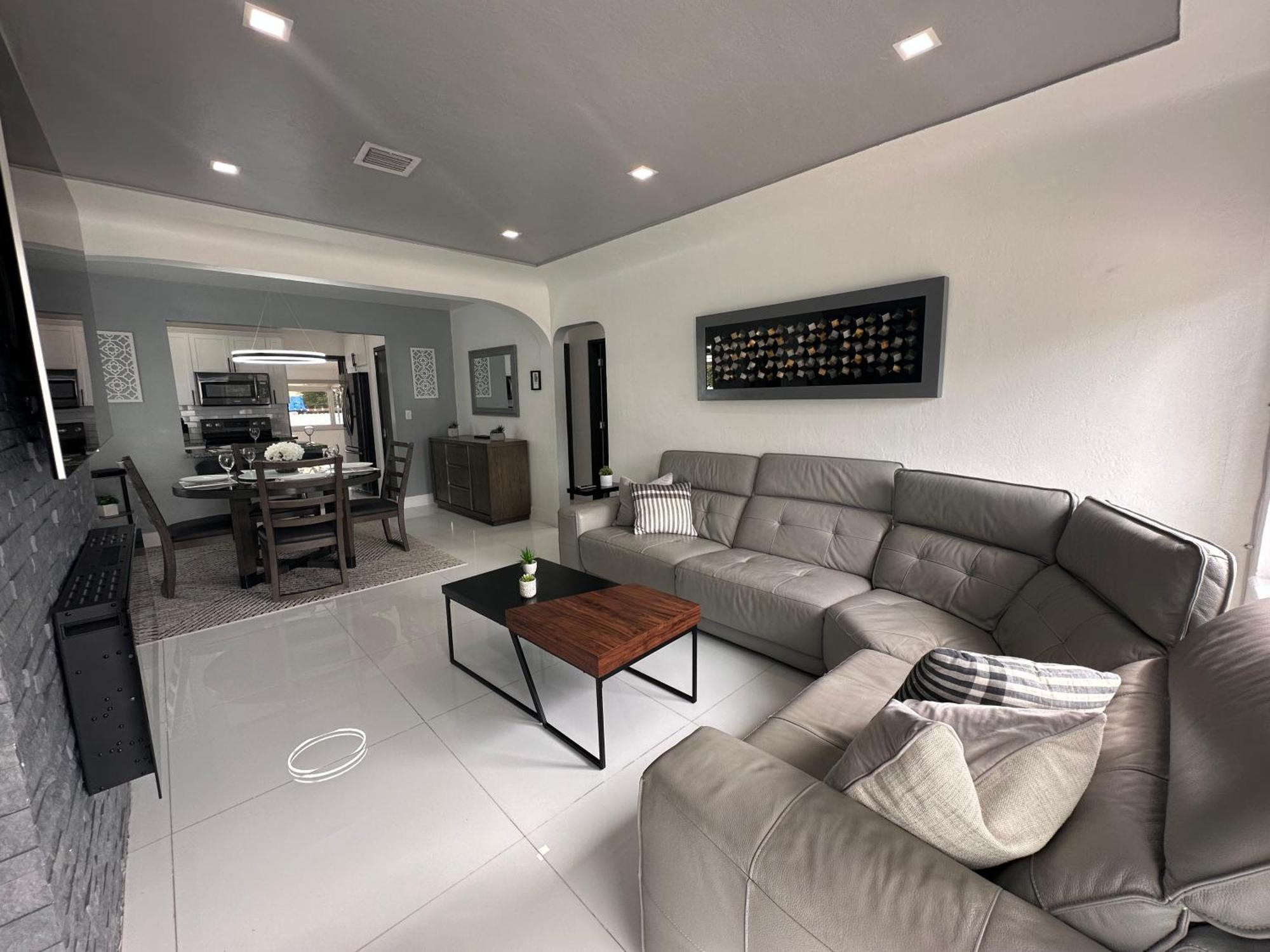 Casa Bella Gated With Pool & Bbq 1641 Villa Miami